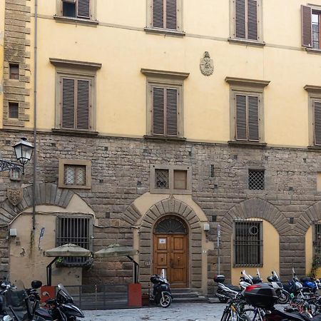 Eclectic Apartment In Santa Croce فلورنس المظهر الخارجي الصورة