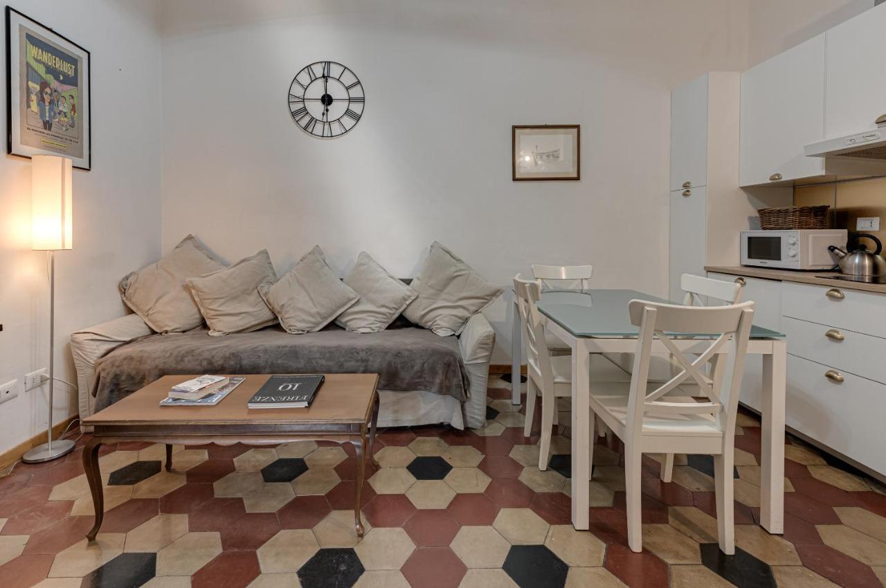Eclectic Apartment In Santa Croce فلورنس المظهر الخارجي الصورة